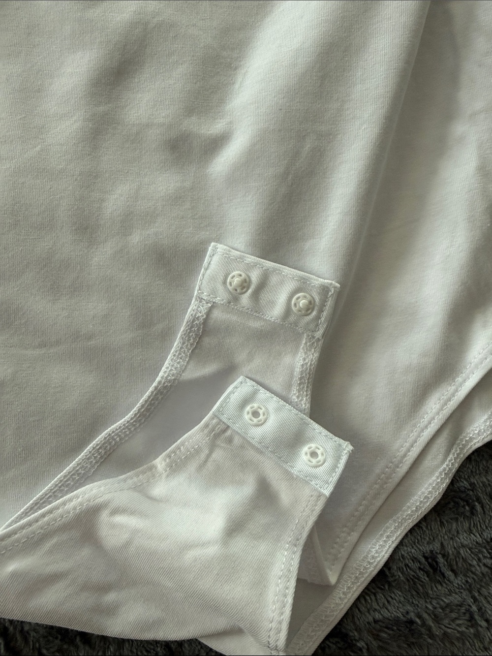Square Neck White Short Sleeve Bodysuit - Women - Picture 4 of 5